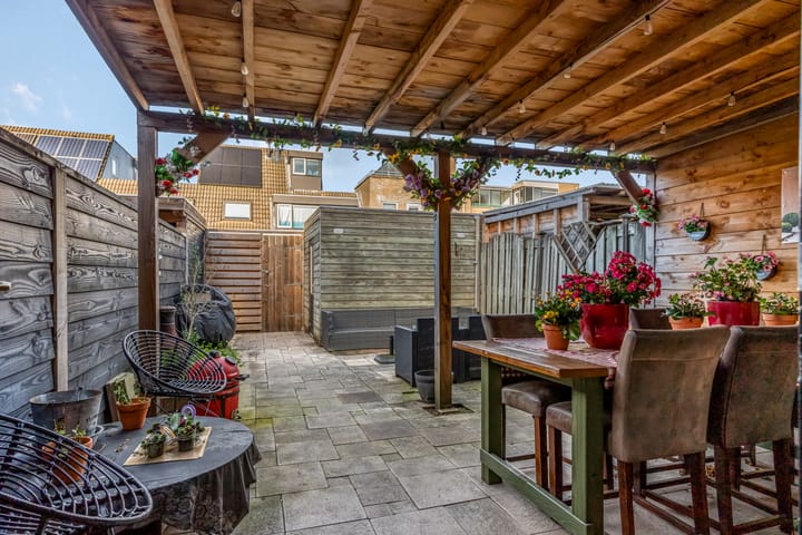 Photo 29 of Opaalstraat 43