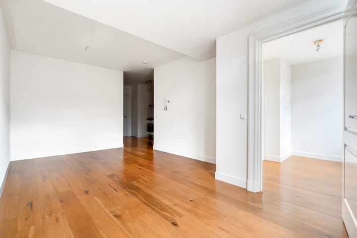 Photo 12 of Willem van Noortstraat 182-A