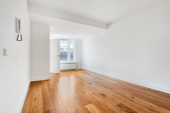 Photo 13 of Willem van Noortstraat 182-A