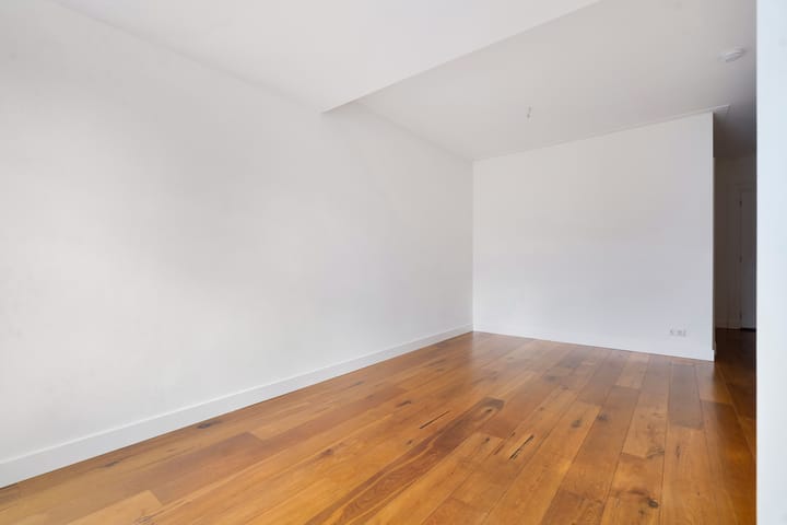 Photo 17 of Willem van Noortstraat 182-A