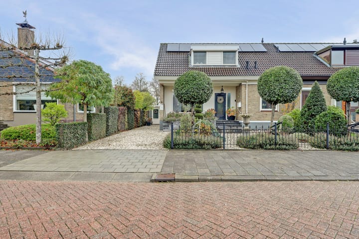 Photo 4 of Stadhouderslaan 339