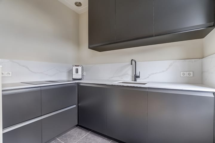 Photo 15 of Koningin Wilhelminaweg 161