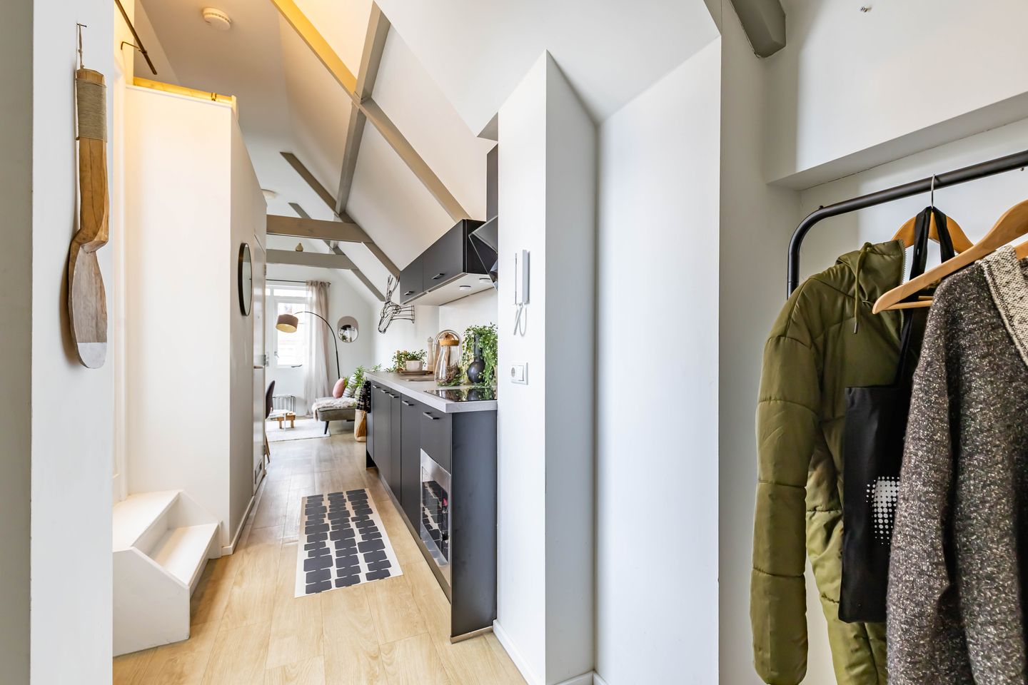 Foto 10 van Nieuwe Boteringestraat 25-C