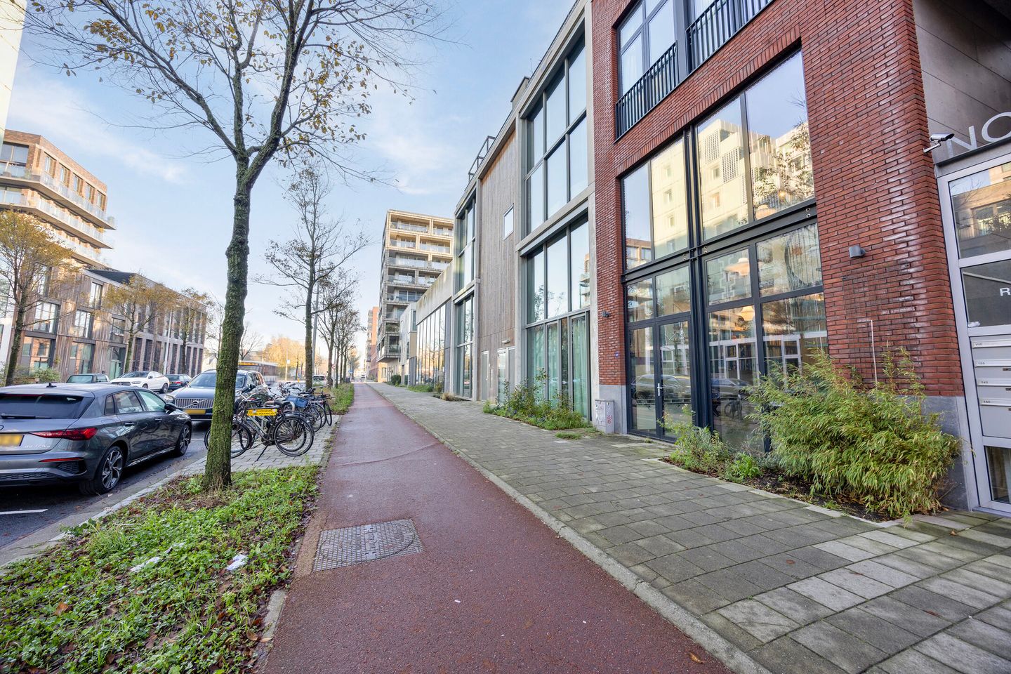 View photo 4 of Ridderspoorweg 127