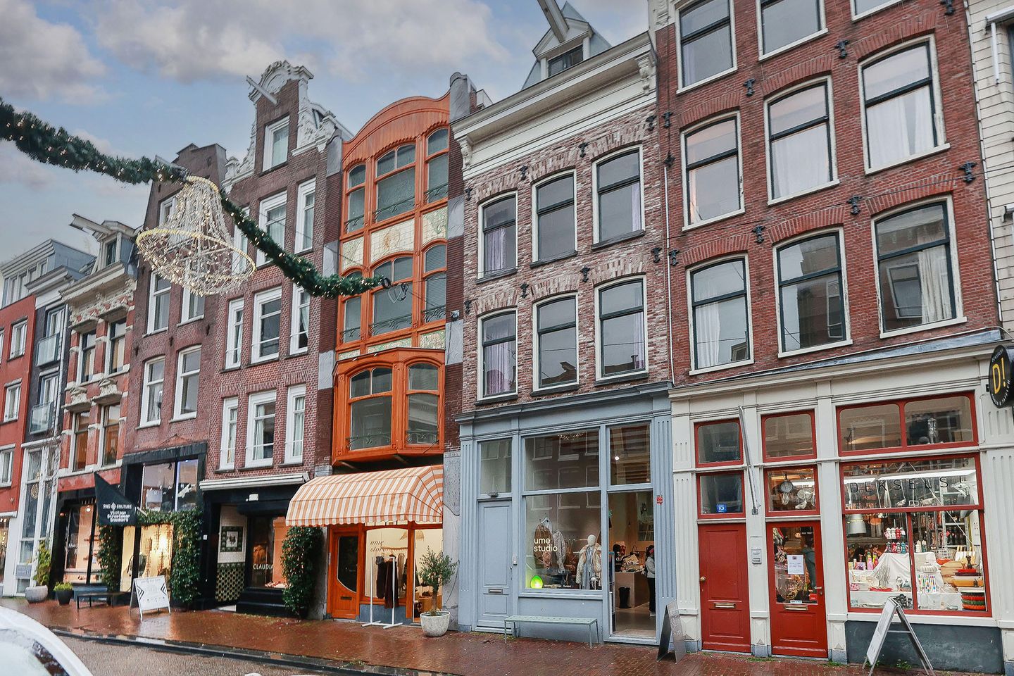 Photo 1 of Haarlemmerdijk 138-B