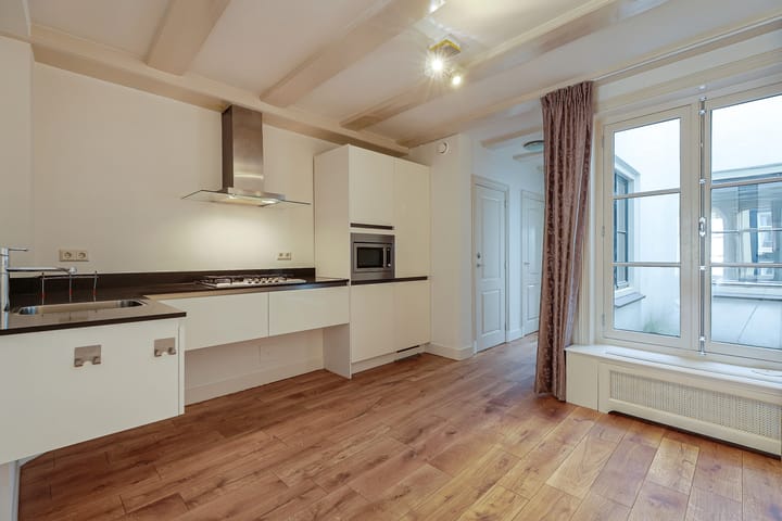 Foto 8 van Haarlemmerdijk 138-B