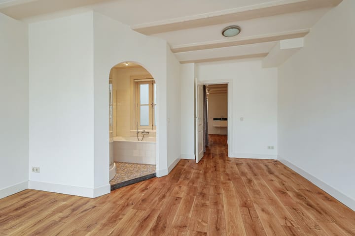 Foto 21 van Haarlemmerdijk 138-B