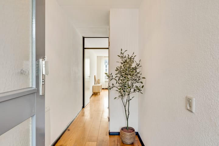 Photo 11 of Schuitenberg 12-H