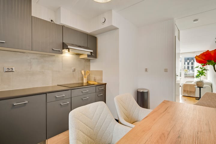 Photo 21 of Schuitenberg 12-H