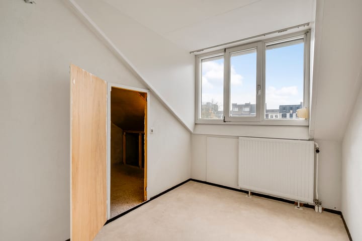 Photo 32 of Schuitenberg 12-H