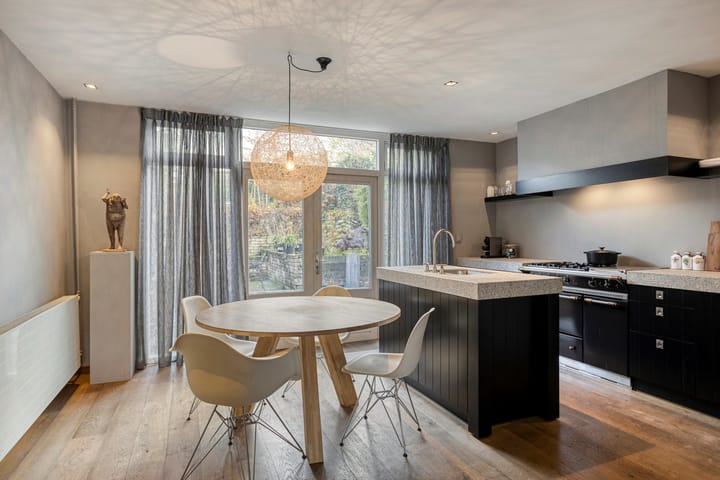 Photo 8 of Broekstraat 37