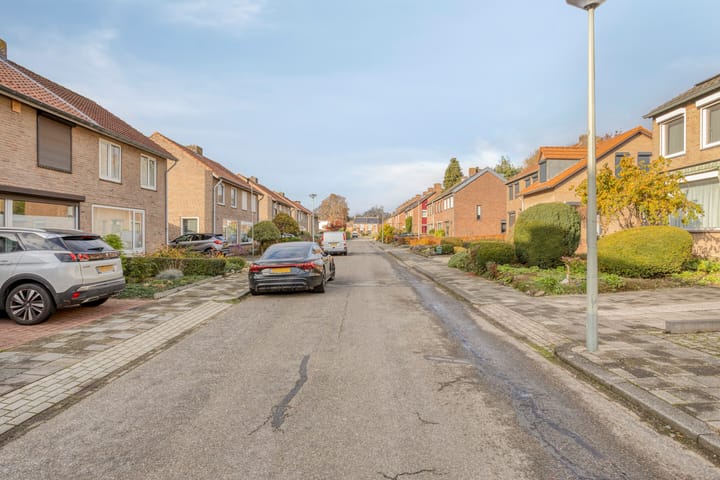 Photo 45 of Broekstraat 37