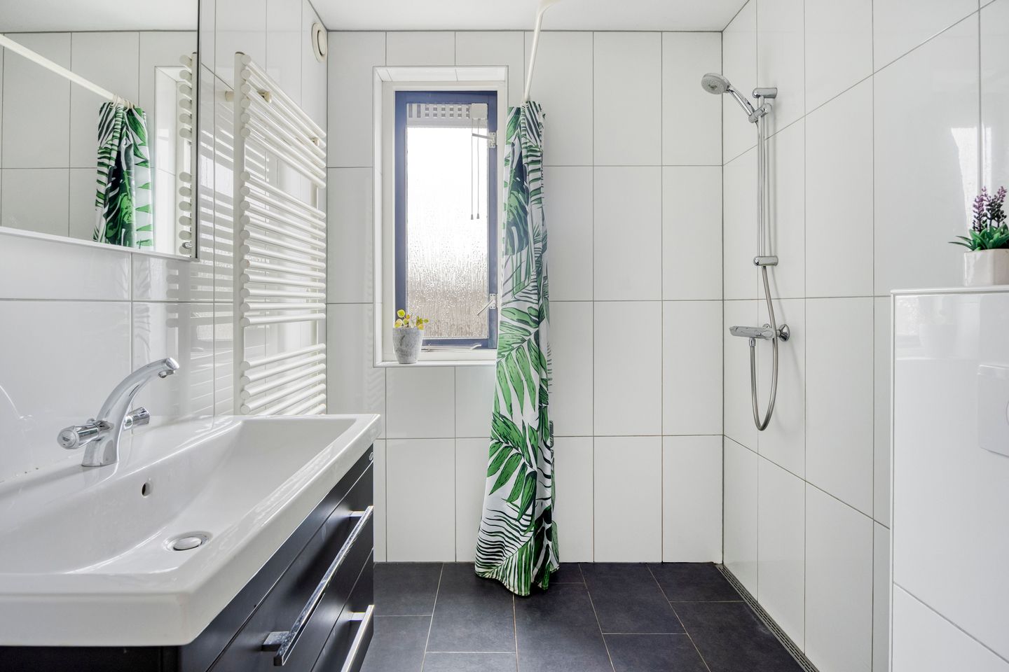 Photo 19 of Dr. W.M. Verhaarlaan 85