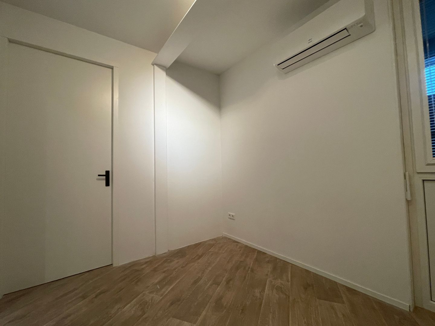 Foto 10 van Leusderweg 214-C