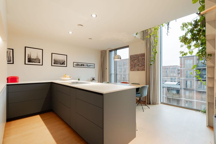 Photo 5 of Welnastraat 336