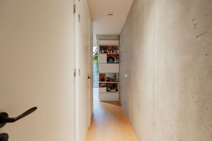 Photo 16 of Welnastraat 336