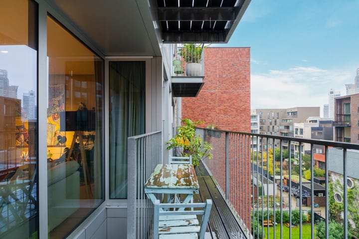 Photo 21 of Welnastraat 336