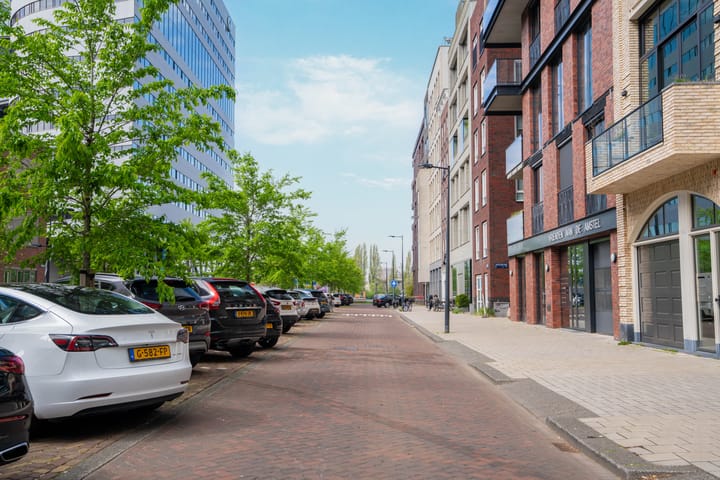 Photo 52 of Welnastraat 336