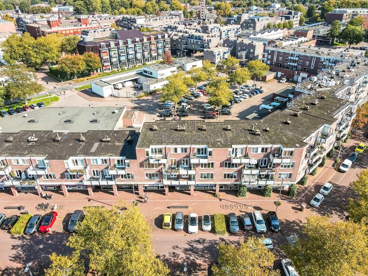 Photo 28 of Houtstraat 14