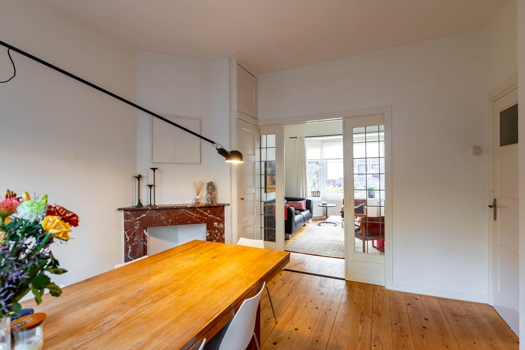 Photo 2 of Van der Waalsstraat 3