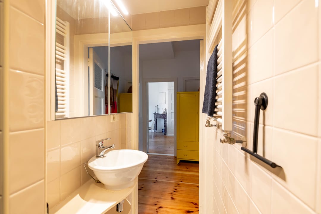 Photo 22 of Van der Waalsstraat 3