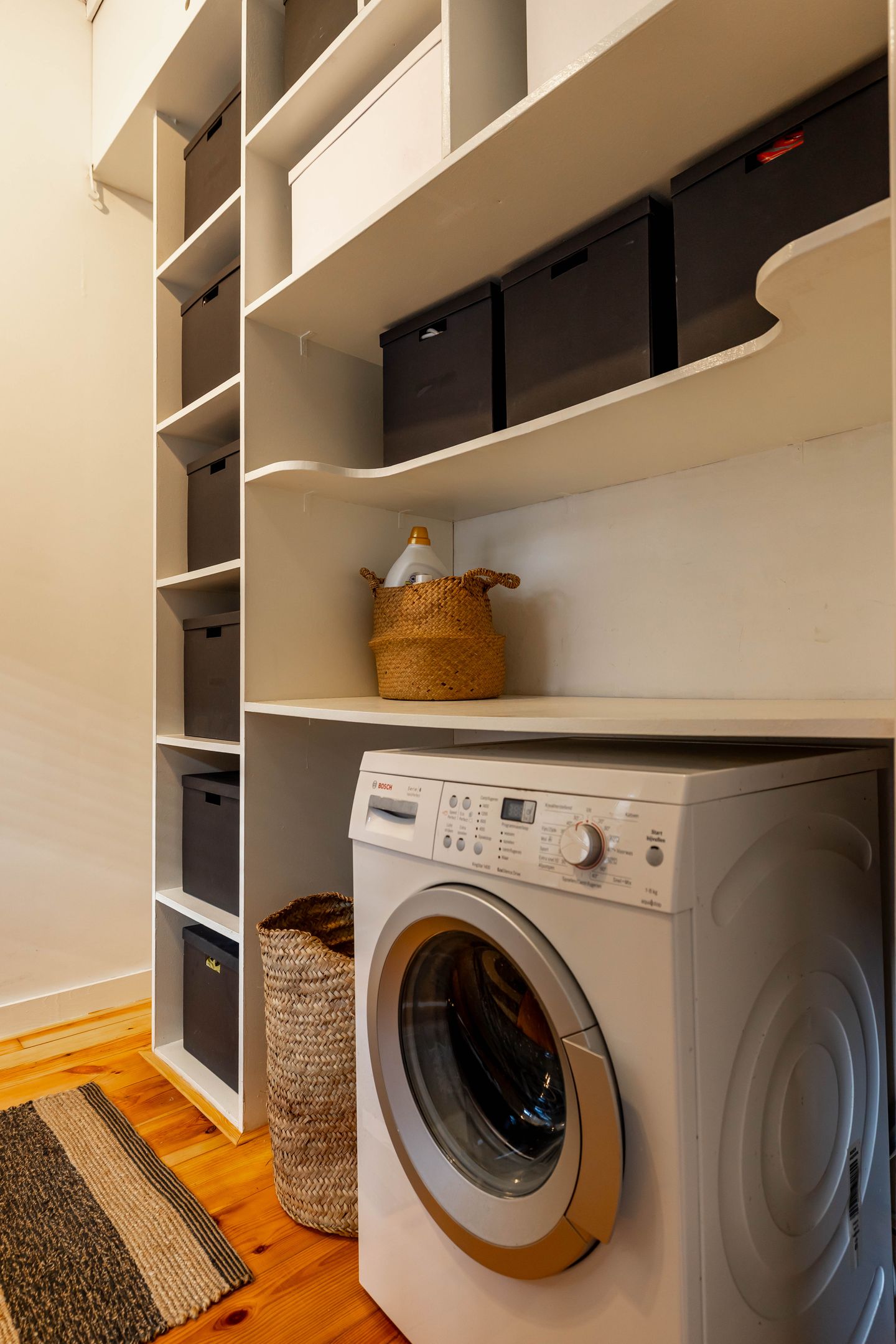 Photo 25 of Van der Waalsstraat 3