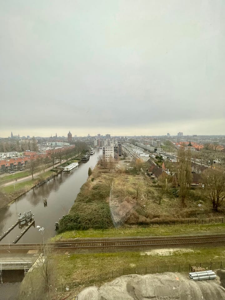 Foto 19 van Friesestraatweg 141-292