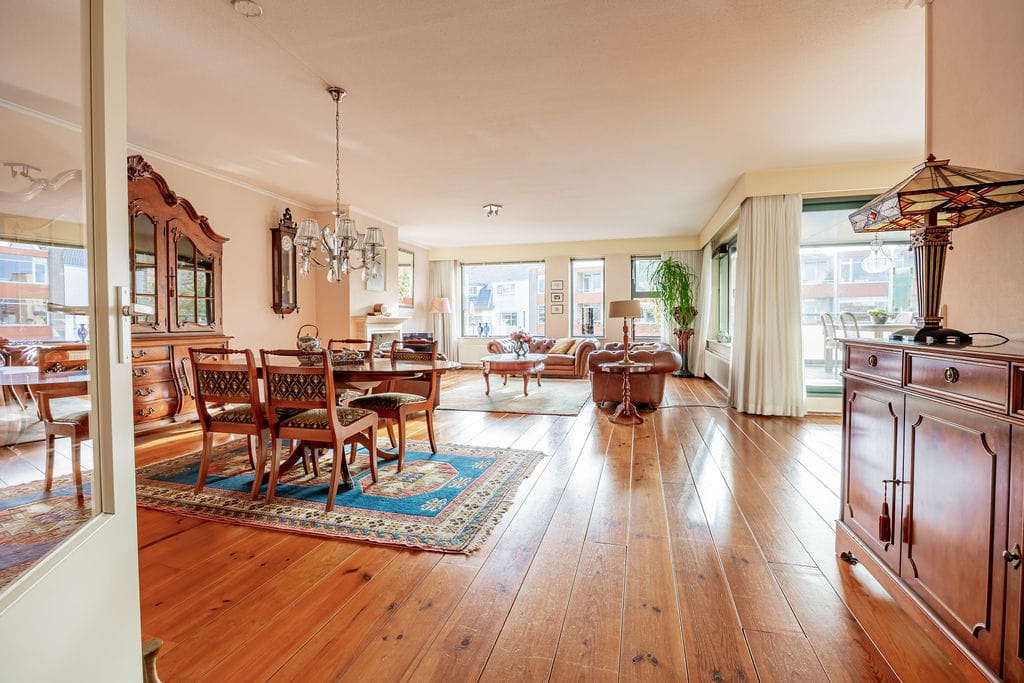 Foto 1 van Burg Grothestraat 4-A