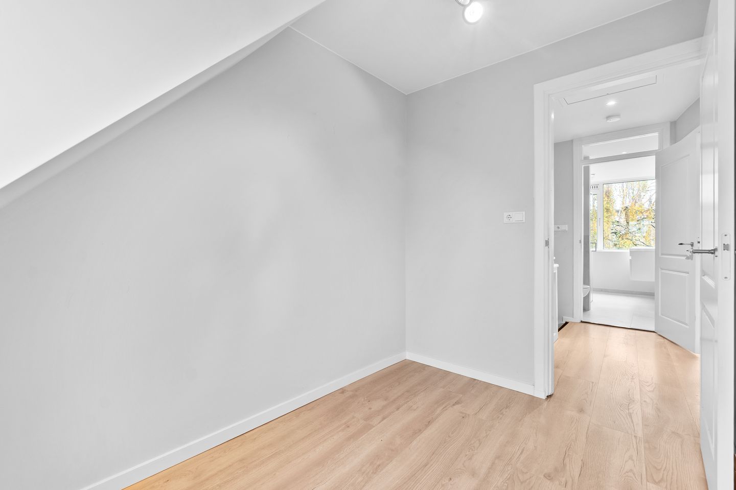 Foto 44 van Lijsterbeslaan 84