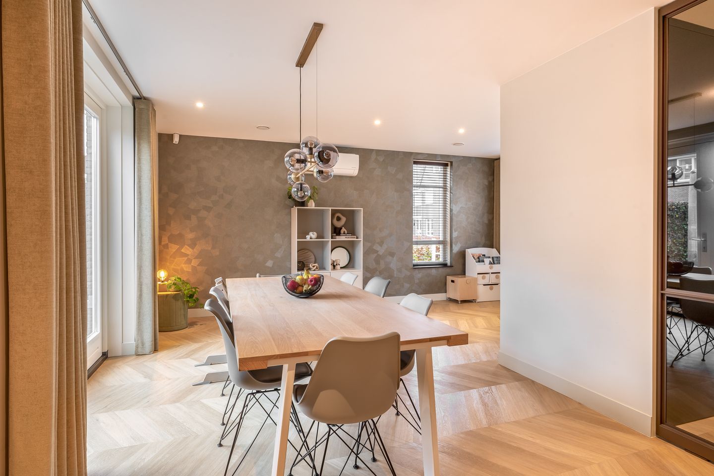 Foto 20 van Gitaarstraat 32