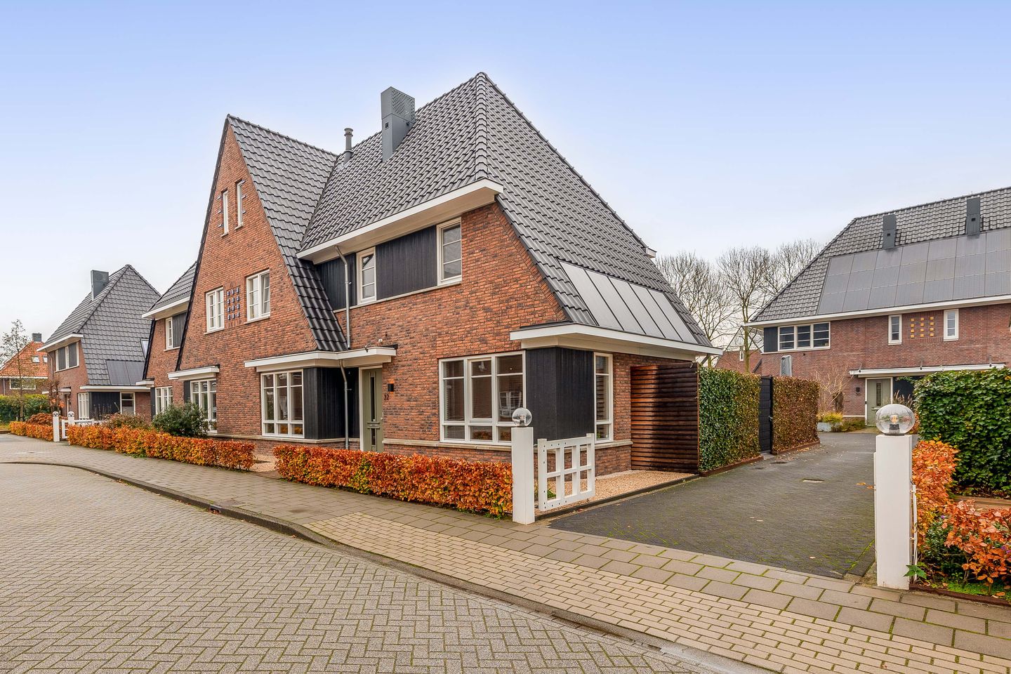 Foto 49 van Gitaarstraat 32