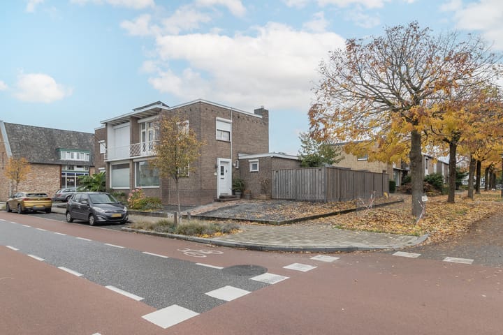 Photo 2 of Pletsstraat 34
