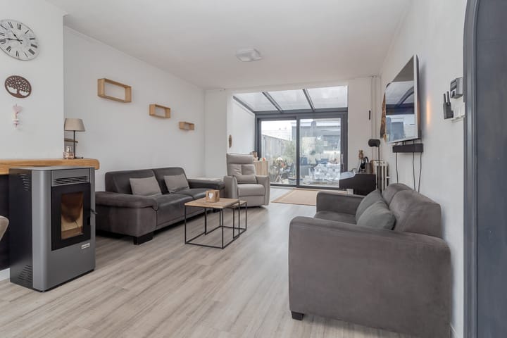 Photo 5 of Pletsstraat 34