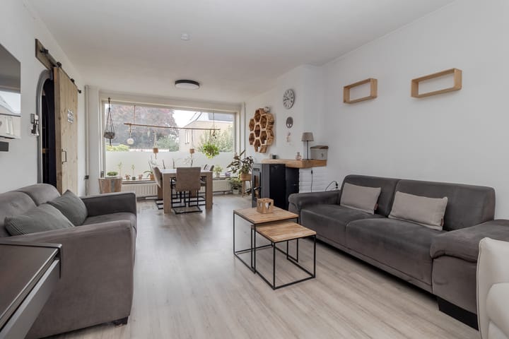 Photo 6 of Pletsstraat 34