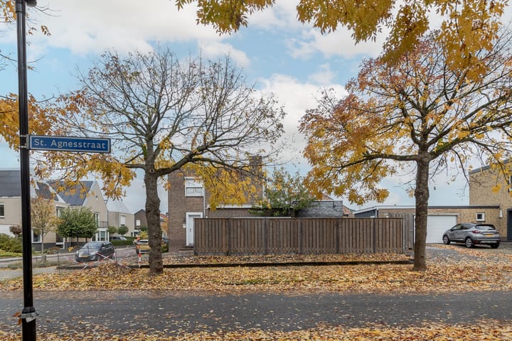 Photo 24 of Pletsstraat 34