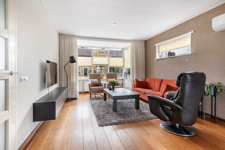 Photo 17 of Fokkerstraat 93