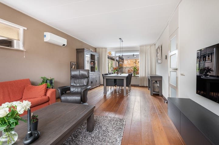 Photo 18 of Fokkerstraat 93