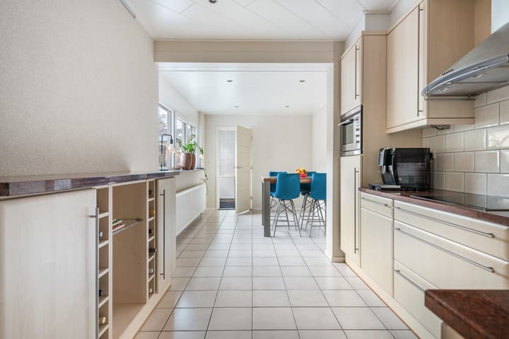 Photo 10 of Fokkerstraat 93