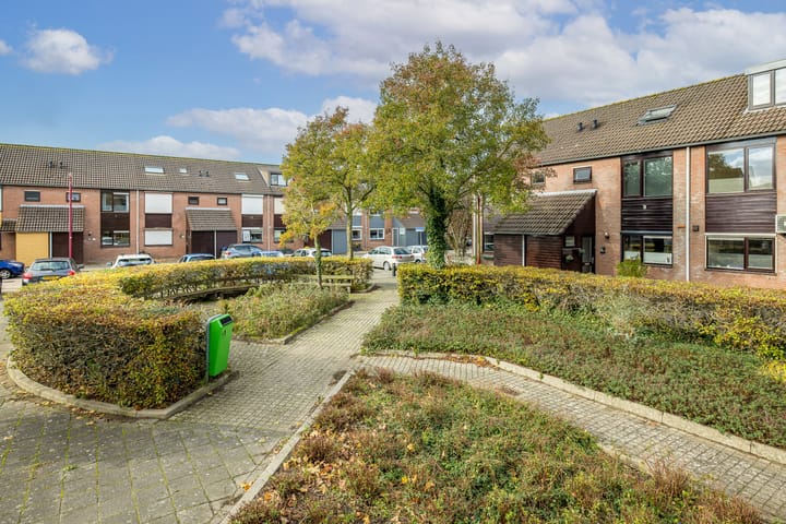 Photo 2 of Benedenmonde 16