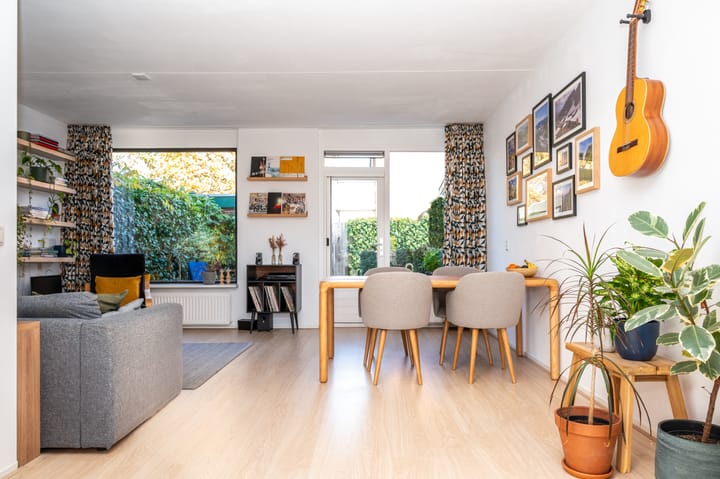 Photo 5 of Zwaluwstraat 147