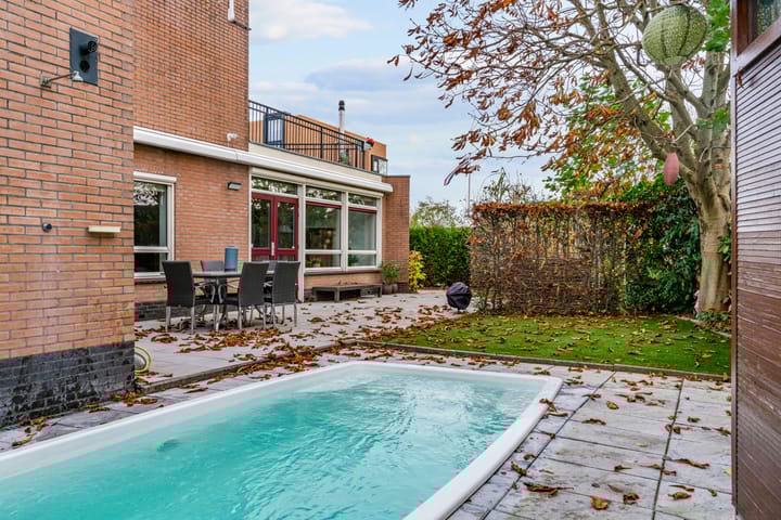 Photo 42 of Forsythiastraat 54