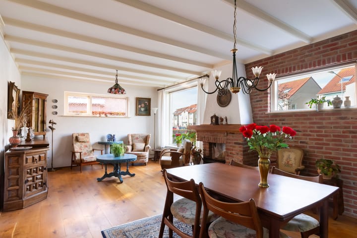 Foto 11 van Veldstraat 1