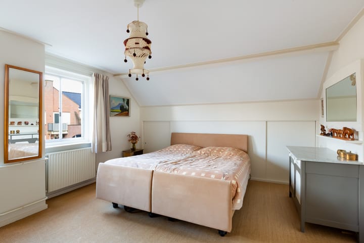 Foto 24 van Veldstraat 1