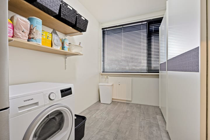 Photo 20 of Cornelis Bosstraat 38