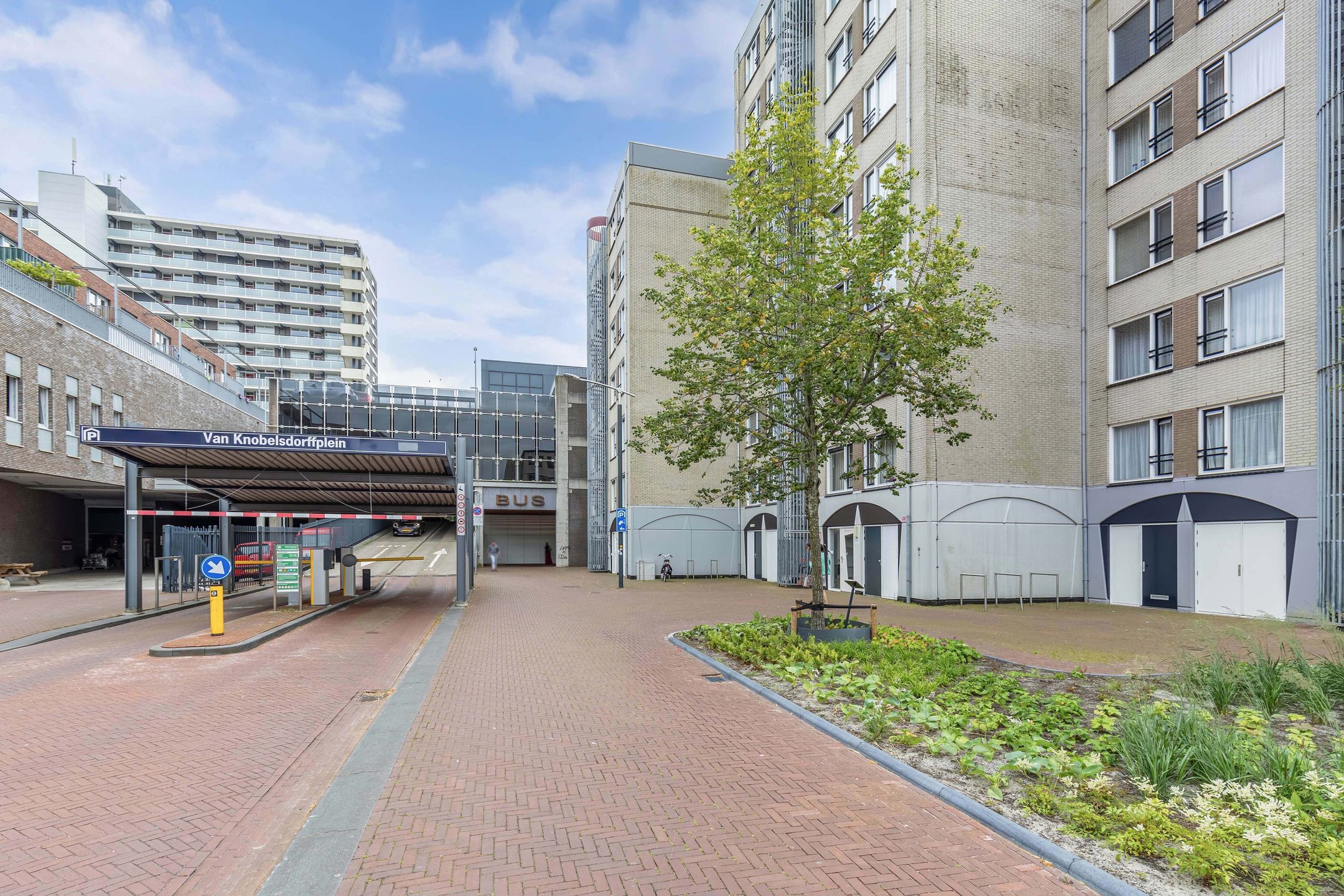 Foto 21 van Van Knobelsdorffplein 108