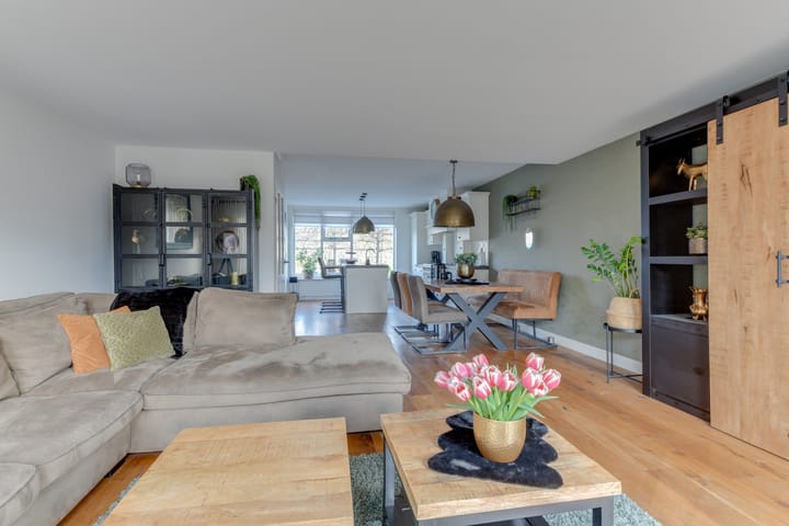 Photo 10 of Engelakker 22