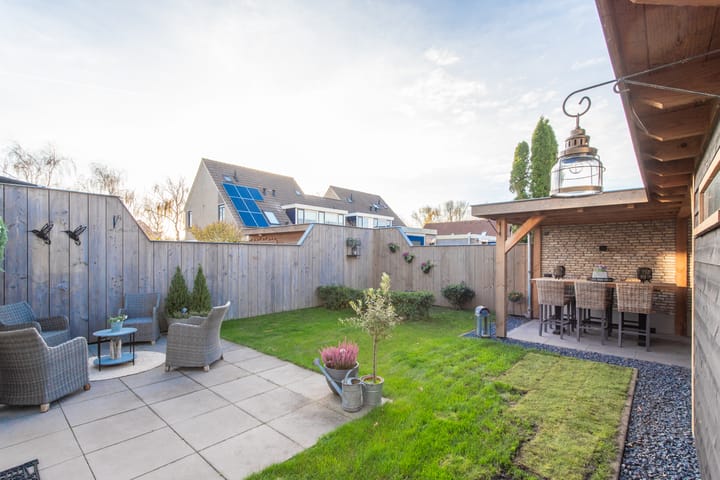 Photo 31 of Engelakker 22