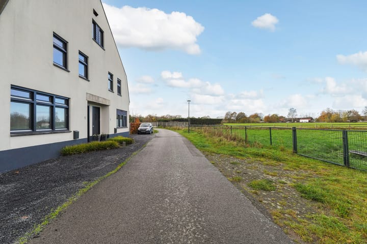 Foto 4 van Molengraafseweg 11