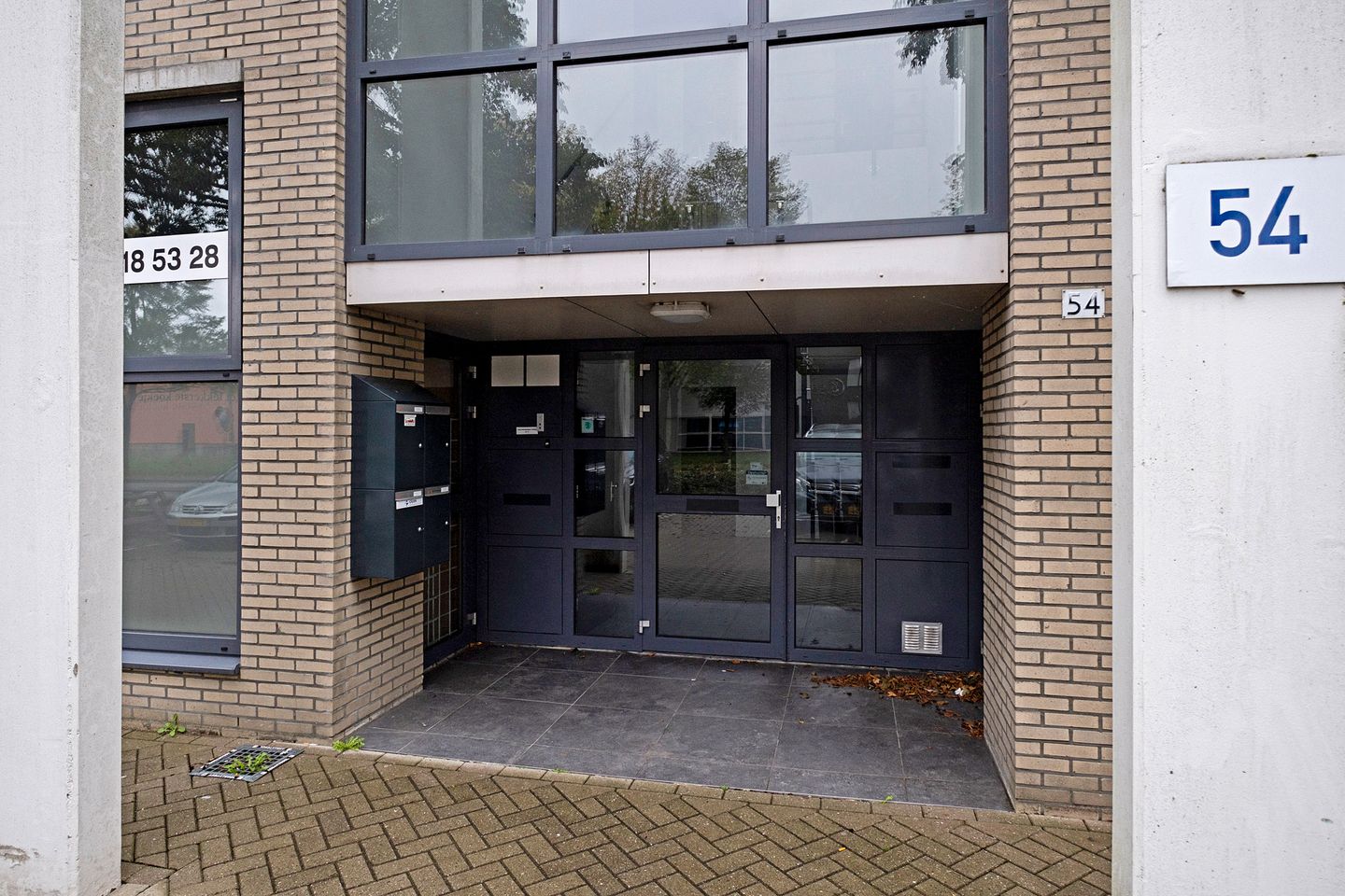 Bekijk foto 2 van Jarmuiden 54