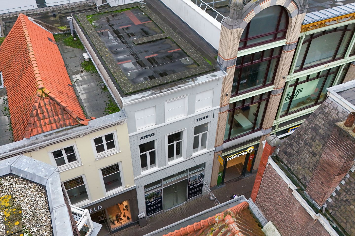 Bekijk foto 2 van Spuistraat 39